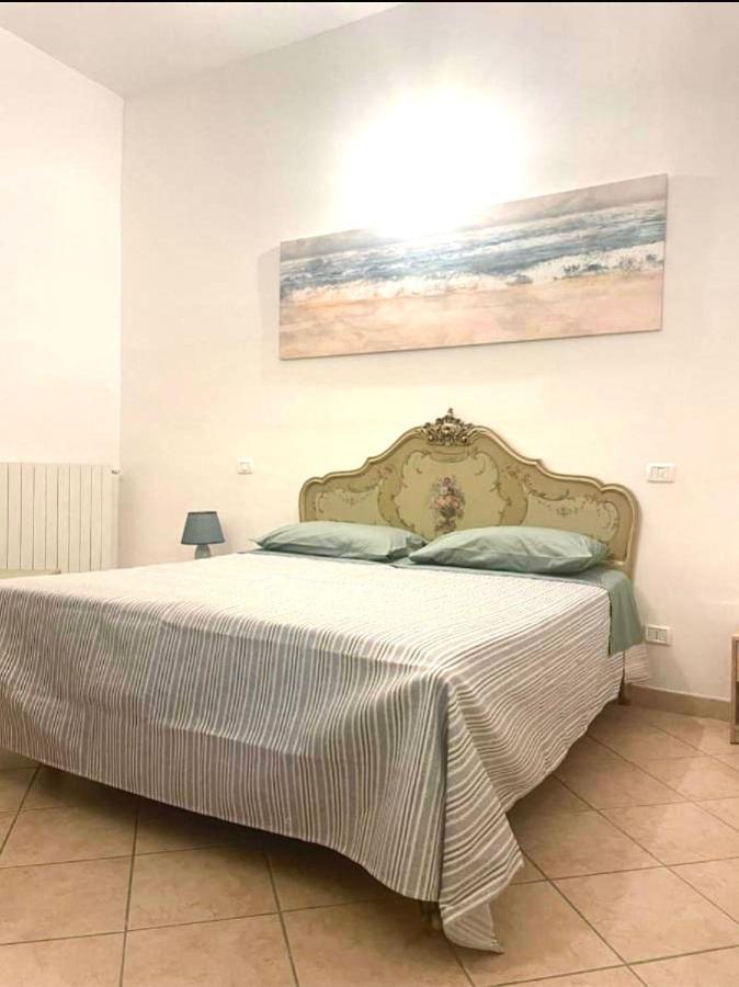 Appartamento Casa Rosa Finale Ligure Esterno foto
