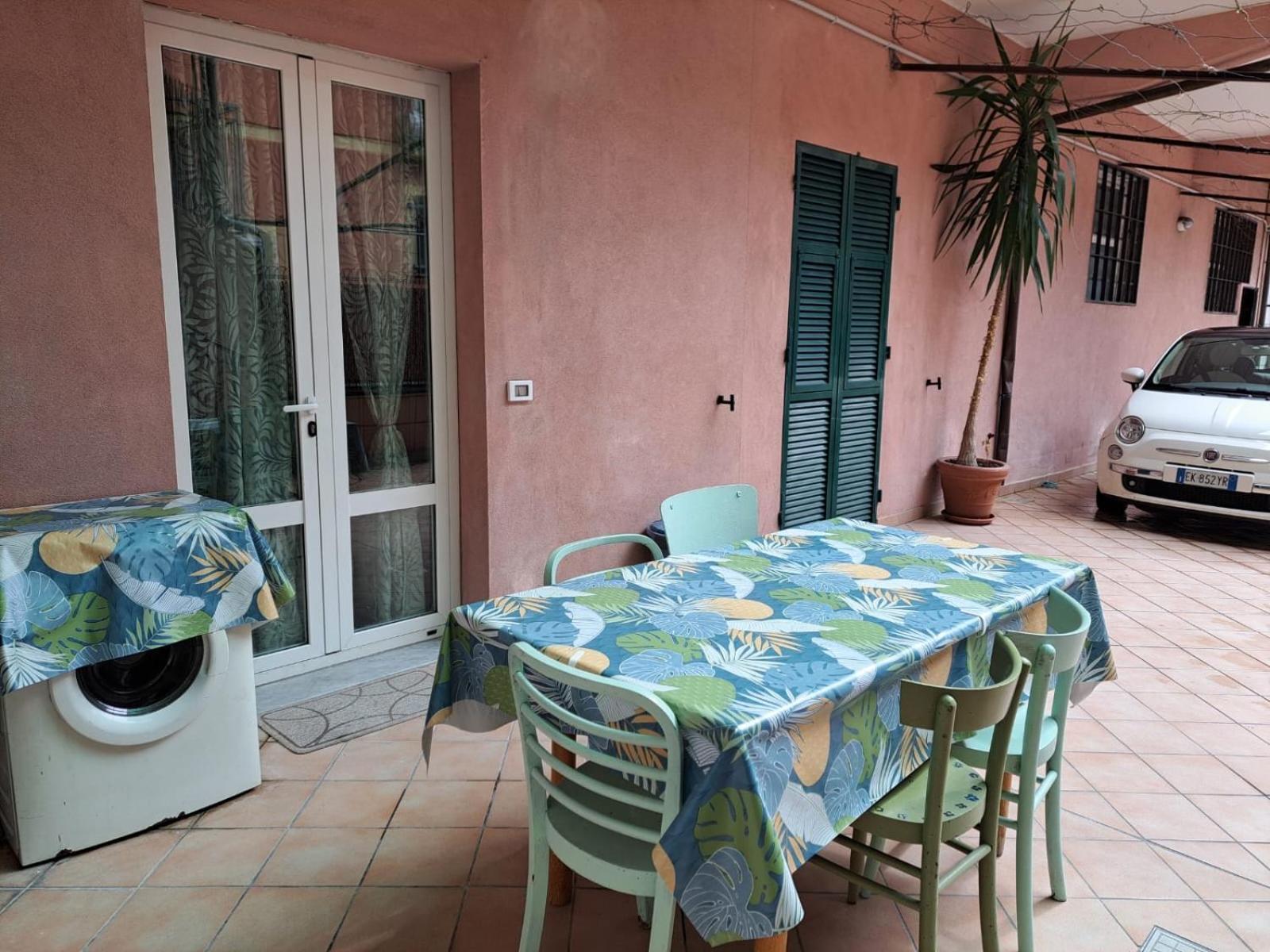Appartamento Casa Rosa Finale Ligure Esterno foto